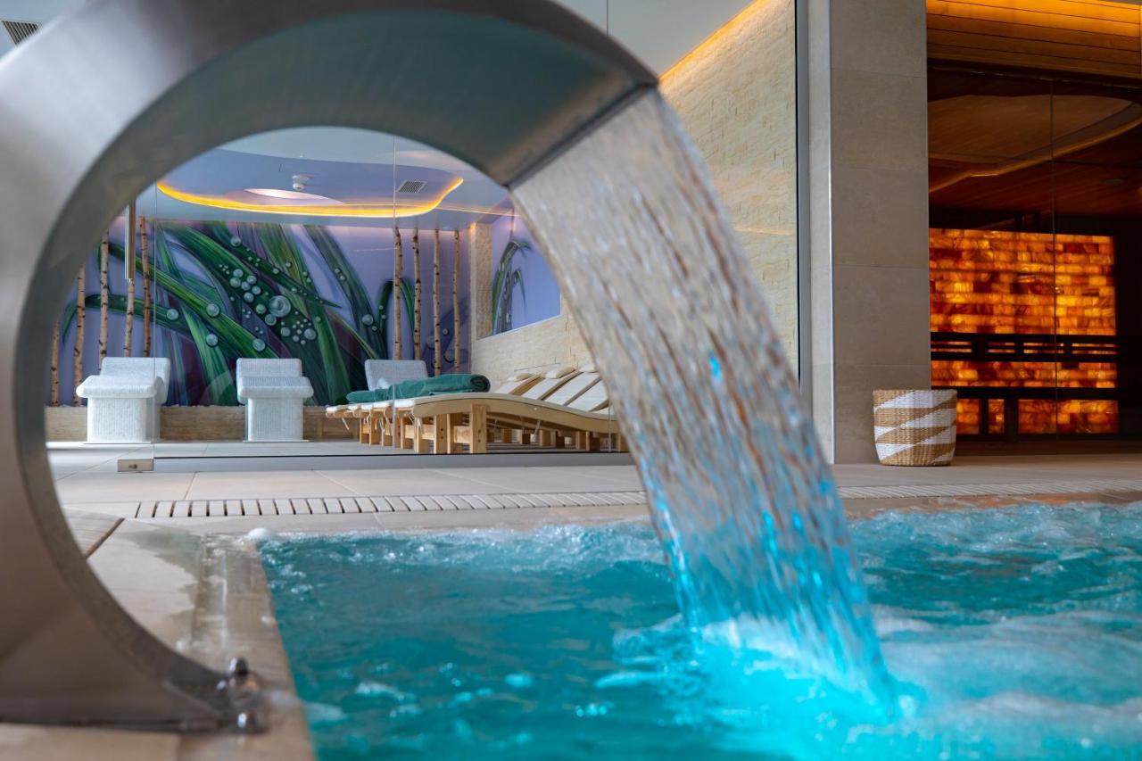 Hotel Belmont & Spa Sinaia Ngoại thất bức ảnh