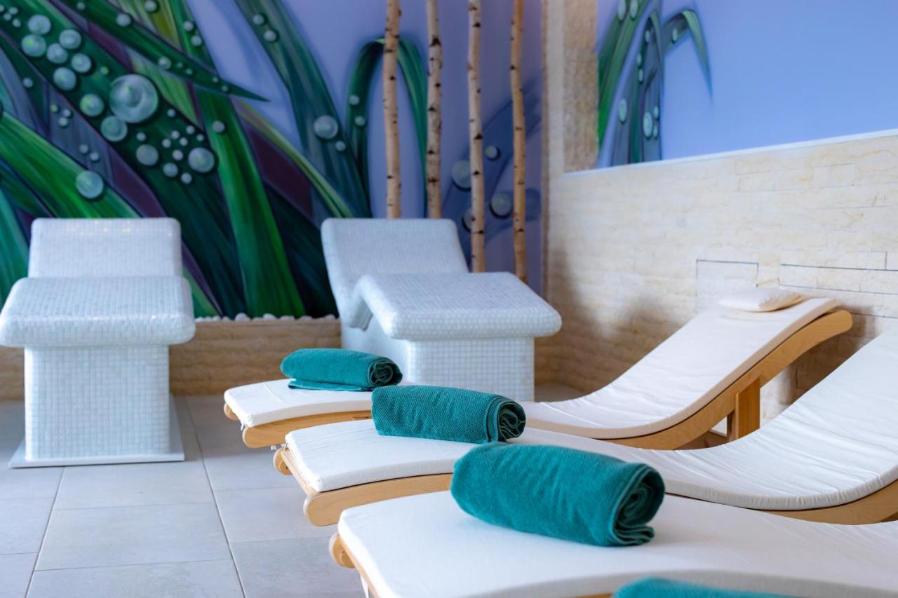 Hotel Belmont & Spa Sinaia Ngoại thất bức ảnh